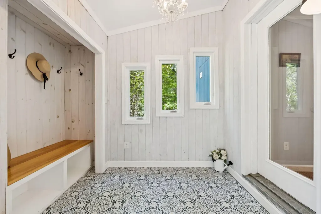 14 Oak Ridge Road Brunswick ME 04011