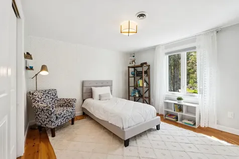14 Oak Ridge Road Brunswick ME 04011