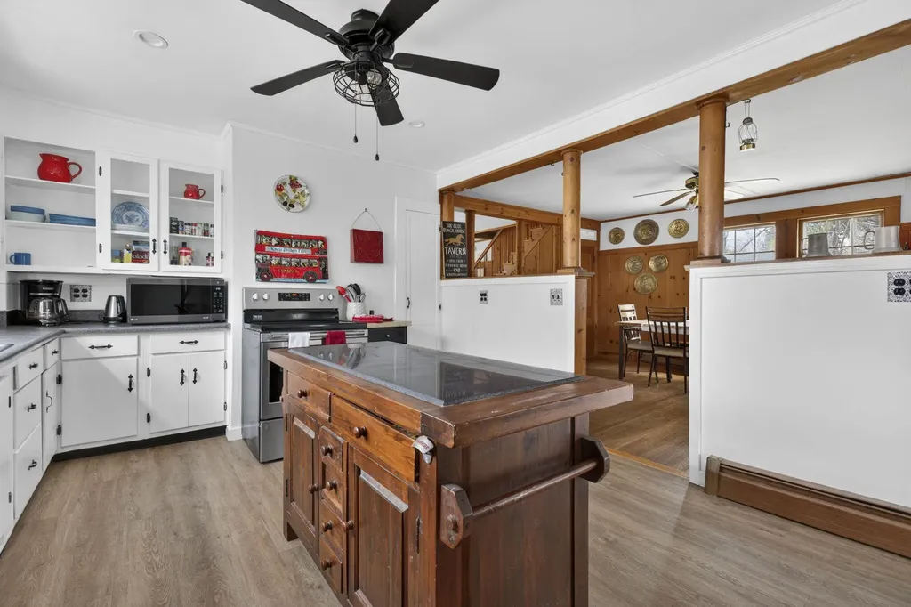 527 Pool Street Biddeford ME 04005