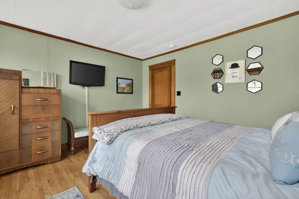 527 Pool Street Biddeford ME 04005