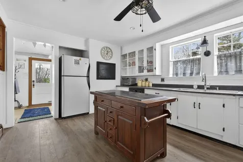 527 Pool Street Biddeford ME 04005