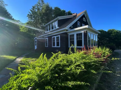 527 Pool Street Biddeford ME 04005