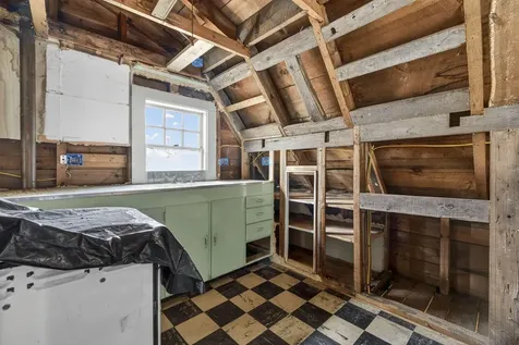 527 Pool Street Biddeford ME 04005