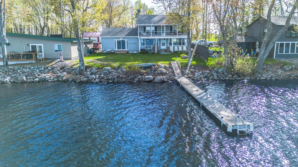 26 Lester Lane Burnham ME 04922
