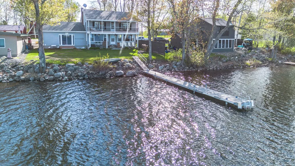 26 Lester Lane Burnham ME 04922