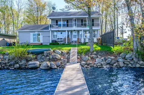 26 Lester Lane Burnham ME 04922