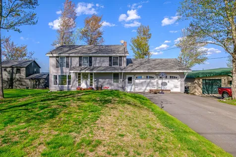 26 Lester Lane Burnham ME 04922