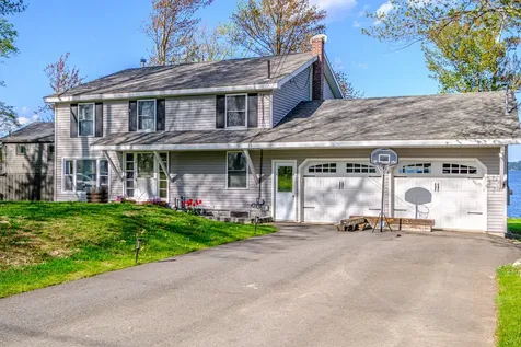 26 Lester Lane Burnham ME 04922