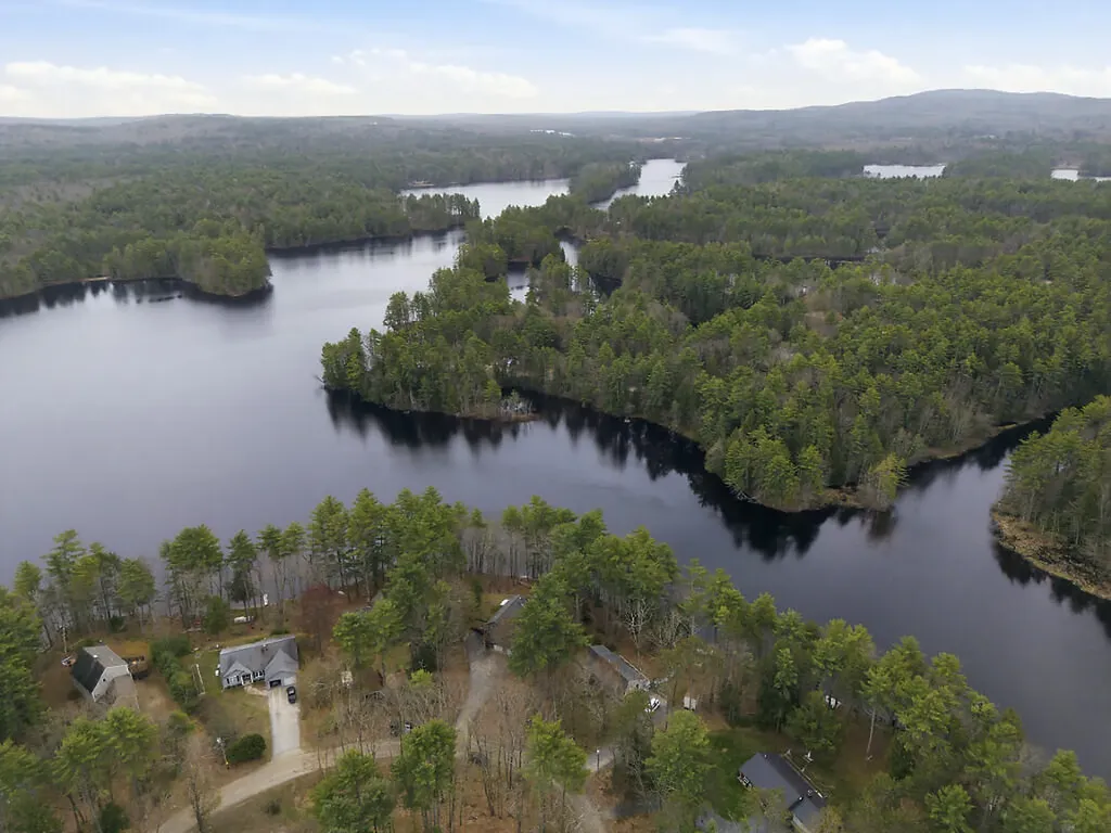 68 Diamond Drive Waterboro ME 04061