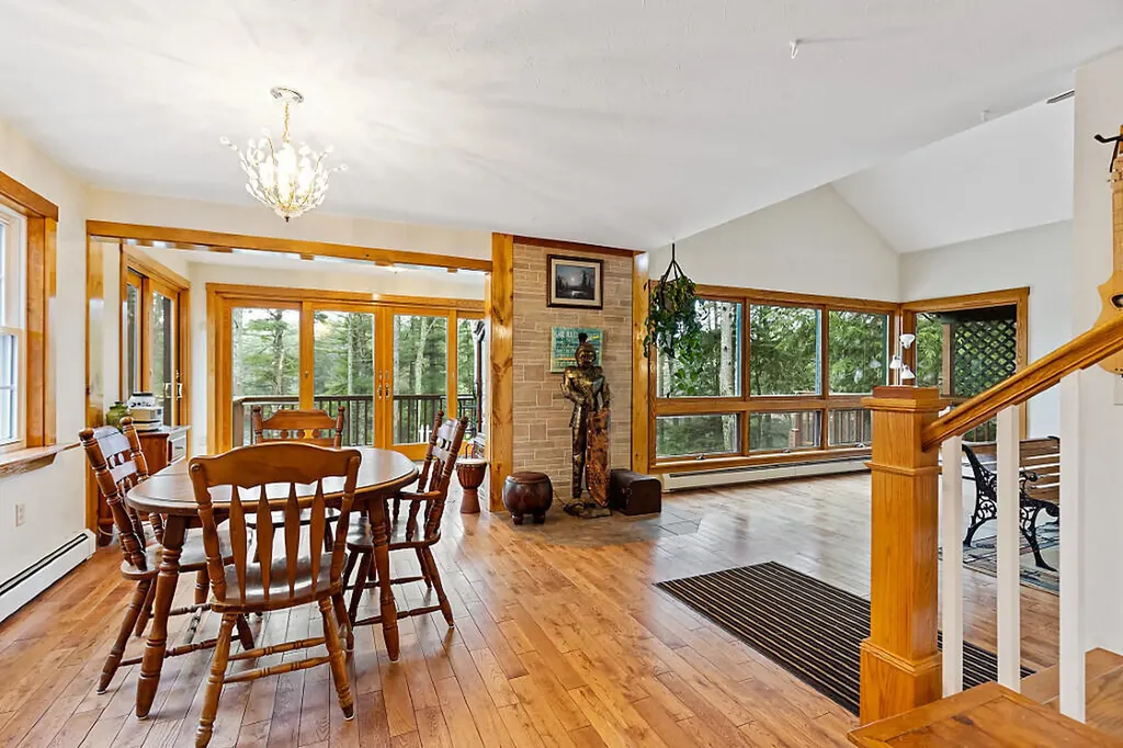 68 Diamond Drive Waterboro ME 04061