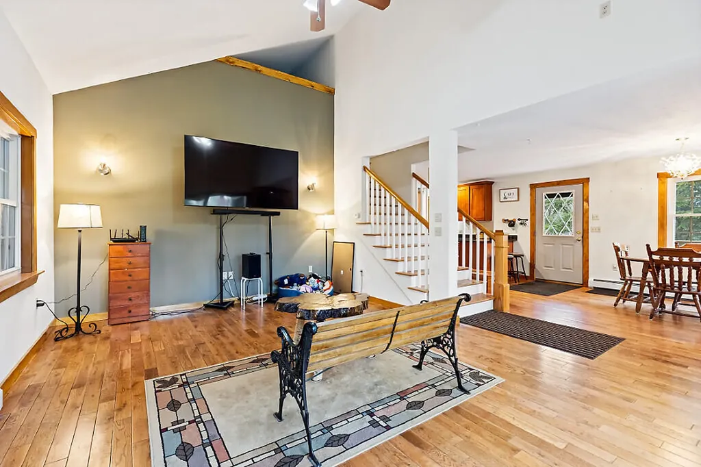 68 Diamond Drive Waterboro ME 04061