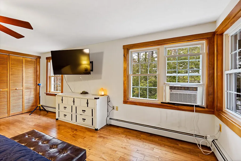 68 Diamond Drive Waterboro ME 04061