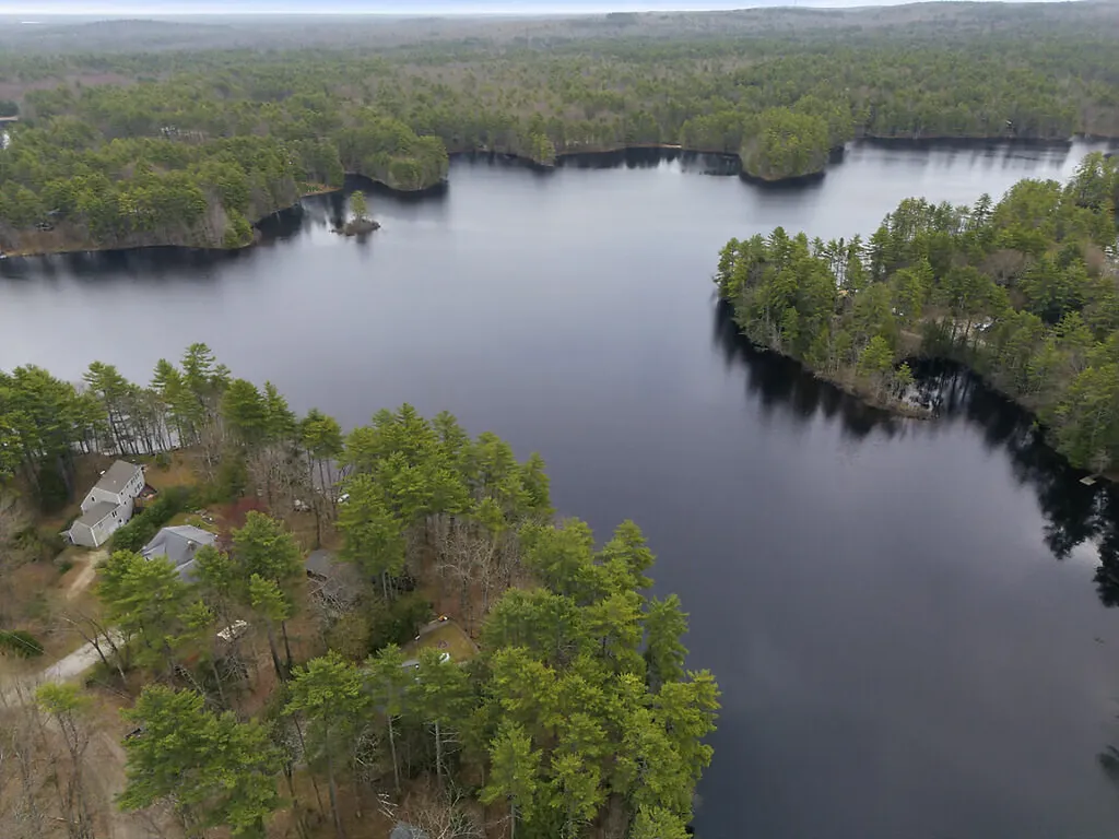 68 Diamond Drive Waterboro ME 04061
