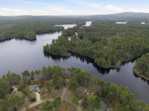 68 Diamond Drive Waterboro ME 04061