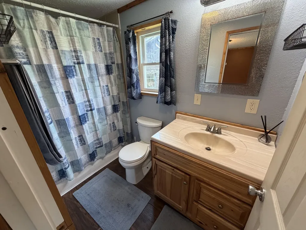 411 Main Road Charleston ME 04422