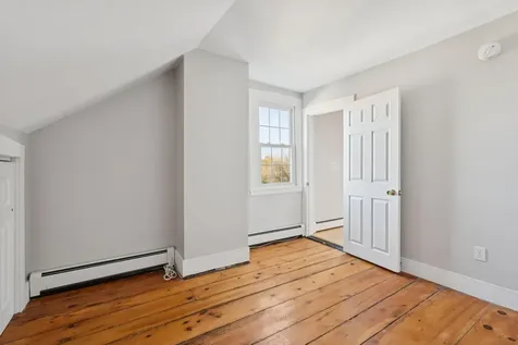 11 Parris Street Portland ME 04101