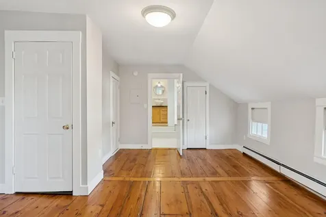 11 Parris Street Portland ME 04101