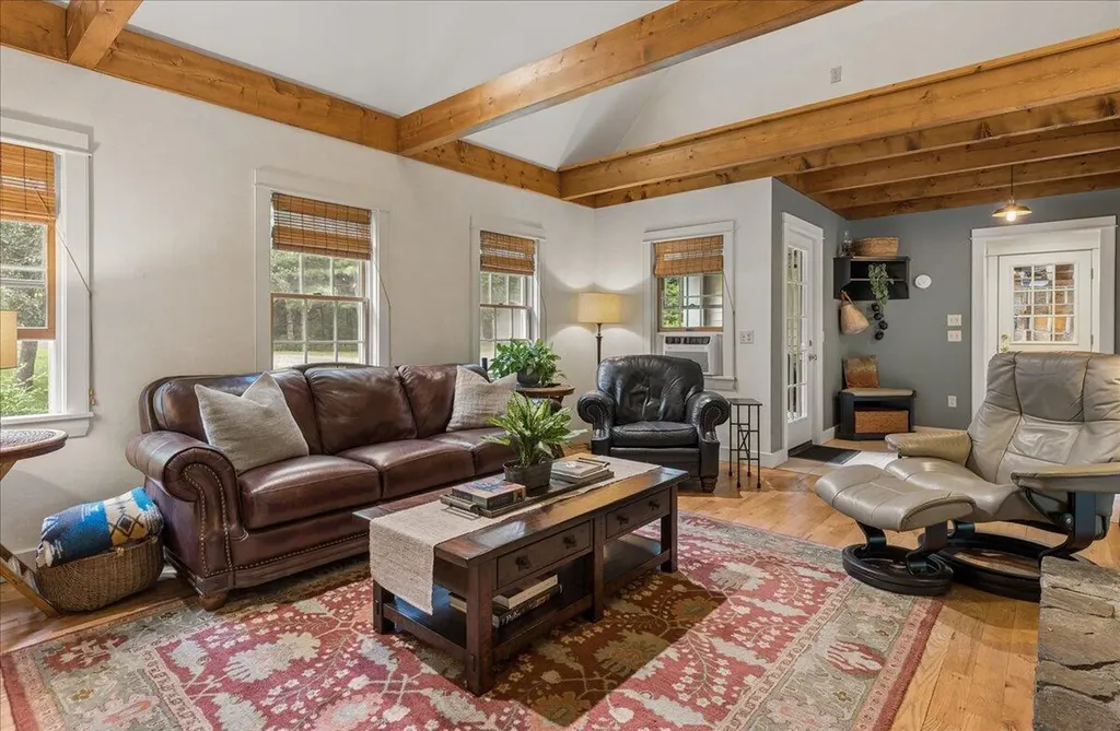 15 Castaway Drive Orland ME 04472