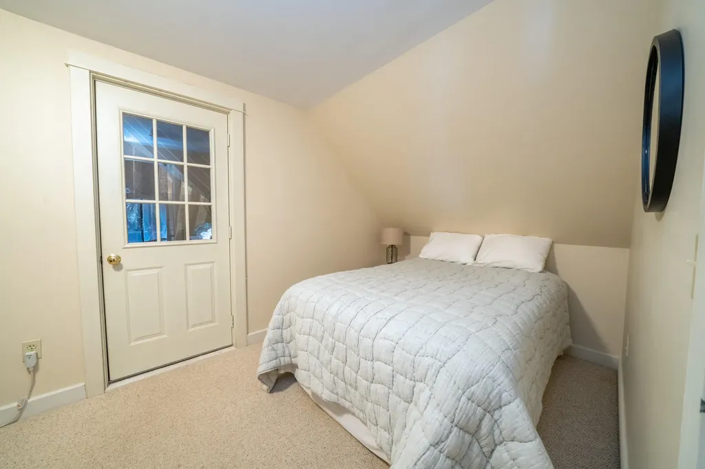 15 Castaway Drive Orland ME 04472