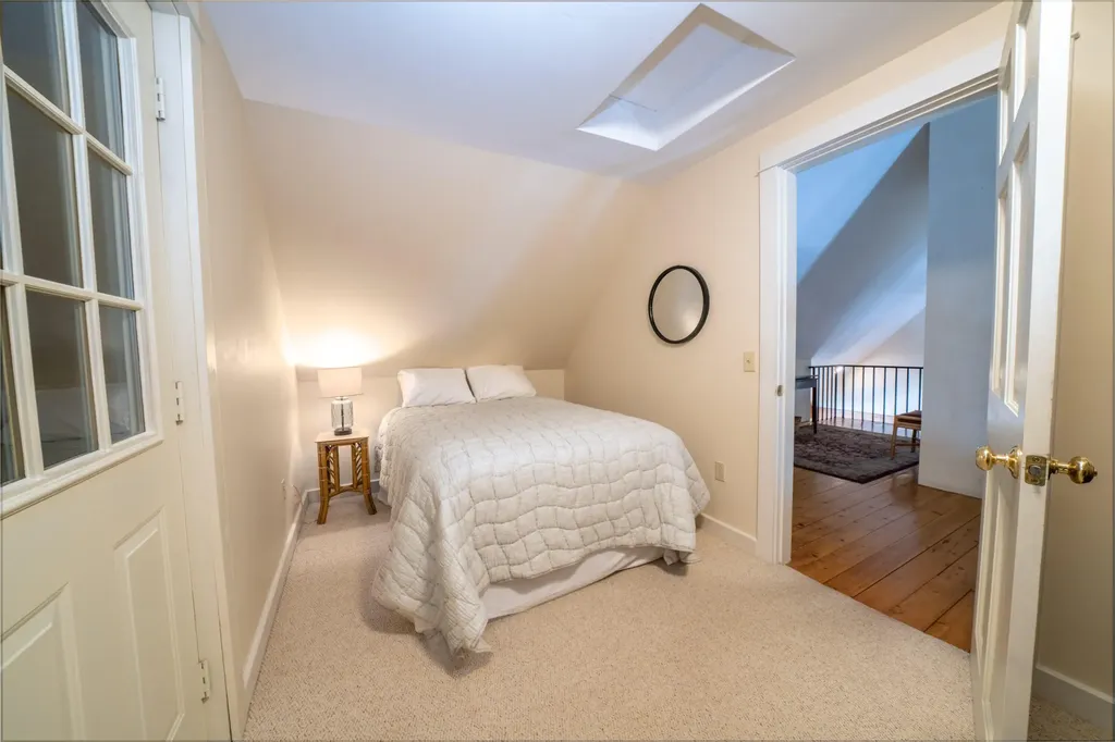 15 Castaway Drive Orland ME 04472