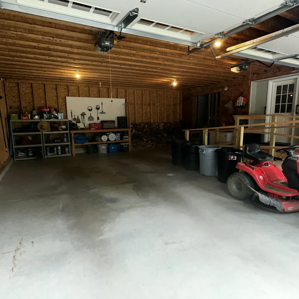 15 Castaway Drive Orland ME 04472