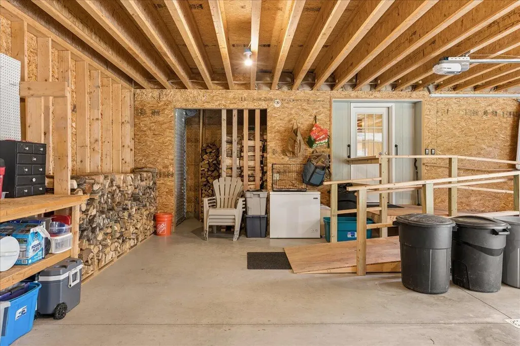 15 Castaway Drive Orland ME 04472