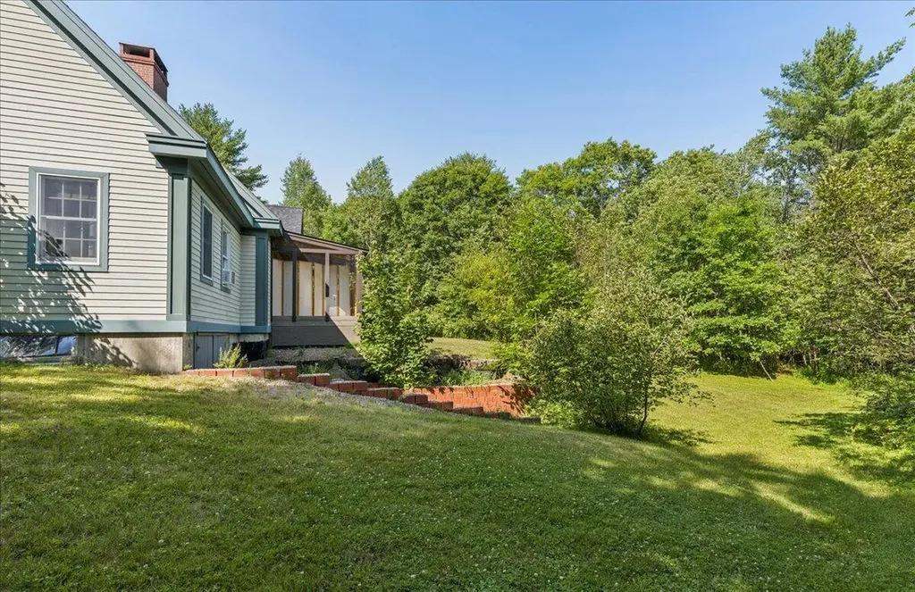 15 Castaway Drive Orland ME 04472