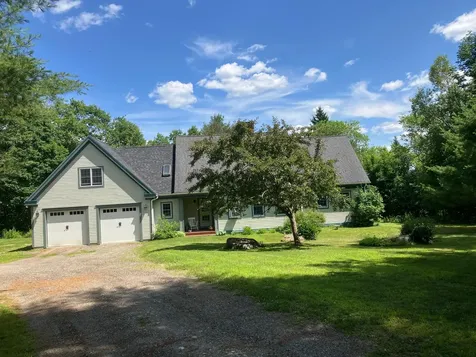 15 Castaway Drive Orland ME 04472