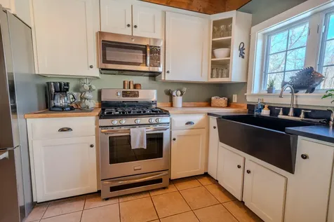 15 Castaway Drive Orland ME 04472