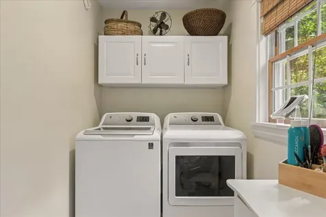 15 Castaway Drive Orland ME 04472