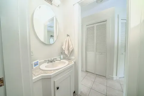 15 Castaway Drive Orland ME 04472