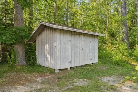 15 Castaway Drive Orland ME 04472