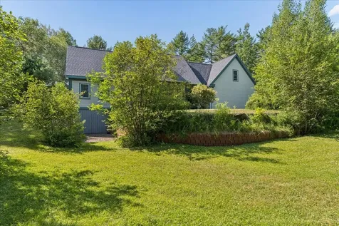 15 Castaway Drive Orland ME 04472