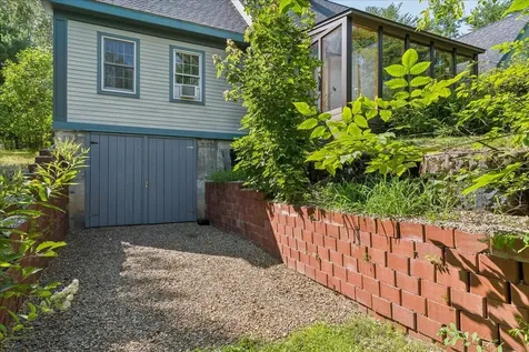 15 Castaway Drive Orland ME 04472