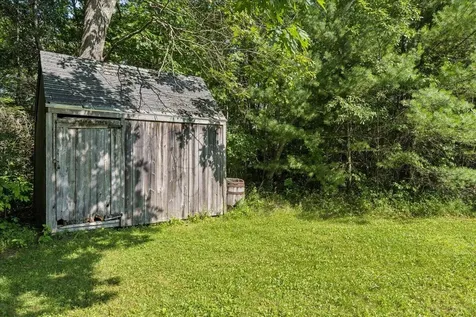 15 Castaway Drive Orland ME 04472