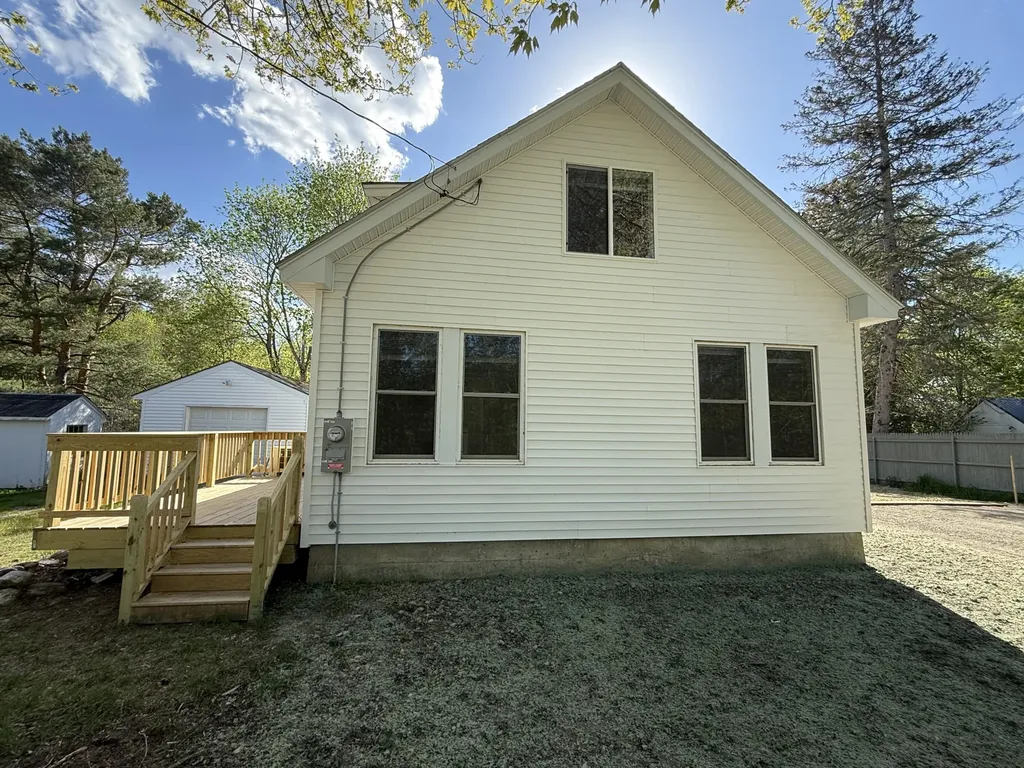 11 Houston Lane Brewer ME 04412