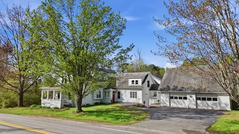 560 W Auburn Road Auburn ME 04210