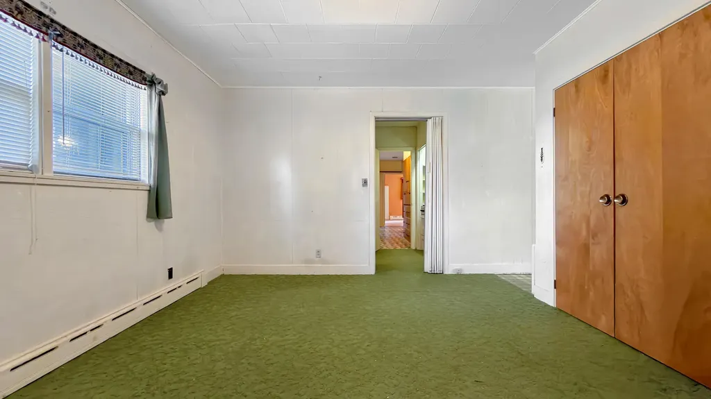 19 Macarthur Avenue Caribou ME 04736