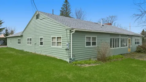 19 Macarthur Avenue Caribou ME 04736
