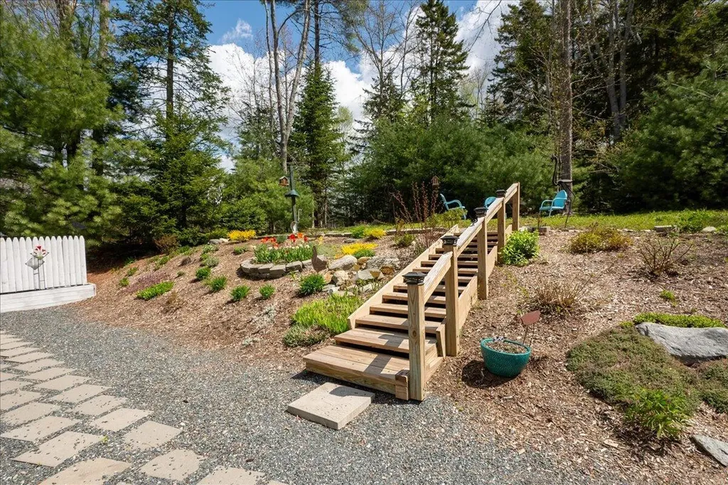 516 Bayside Road Ellsworth ME 04605