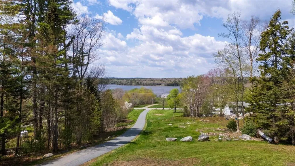 516 Bayside Road Ellsworth ME 04605