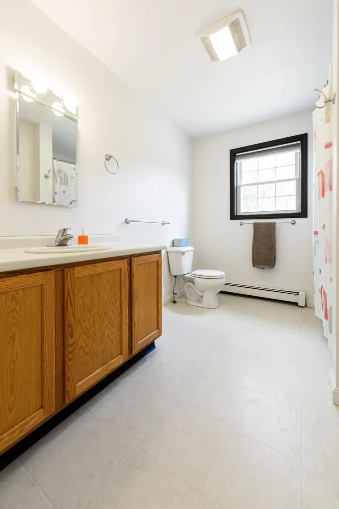 25 Kennel Brook Drive Lamoine ME 04605