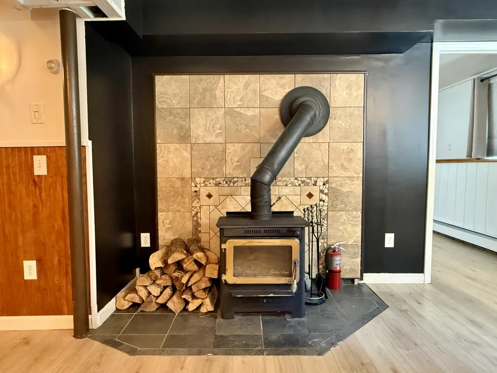 25 Kennel Brook Drive Lamoine ME 04605