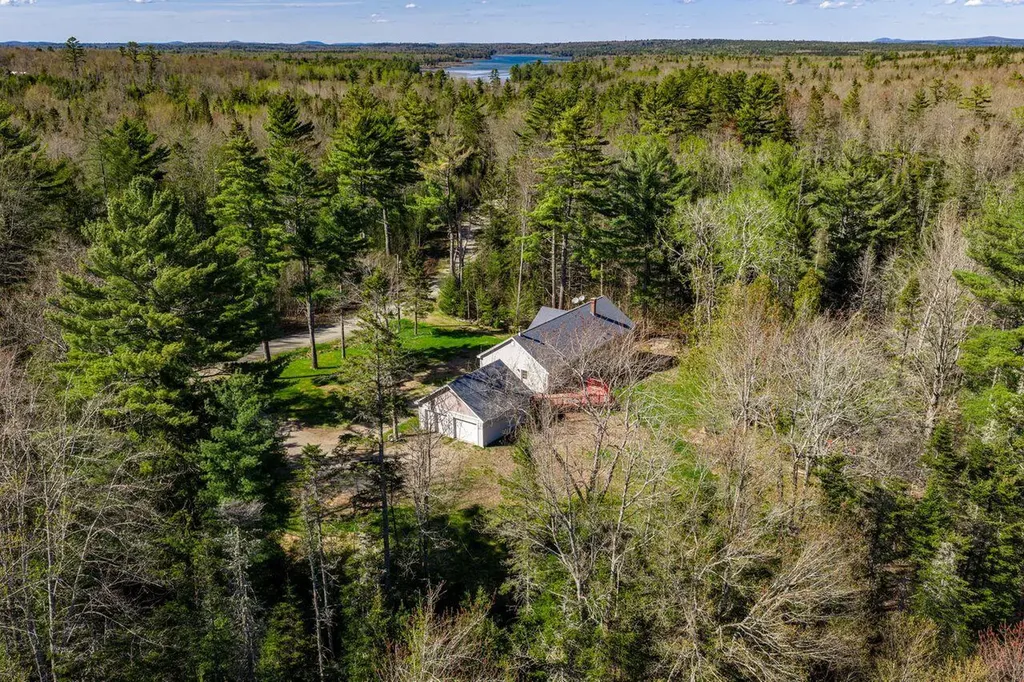 25 Kennel Brook Drive Lamoine ME 04605