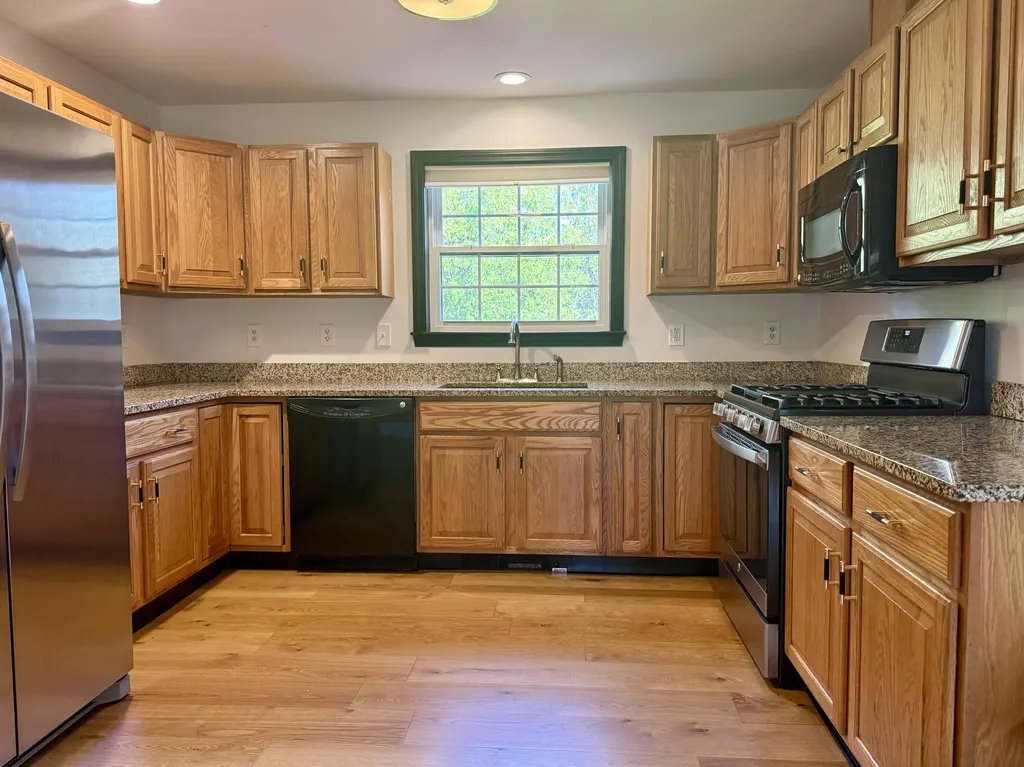25 Kennel Brook Drive Lamoine ME 04605