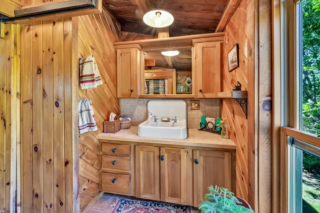 890 Salem Road Freeman Twp ME 04983