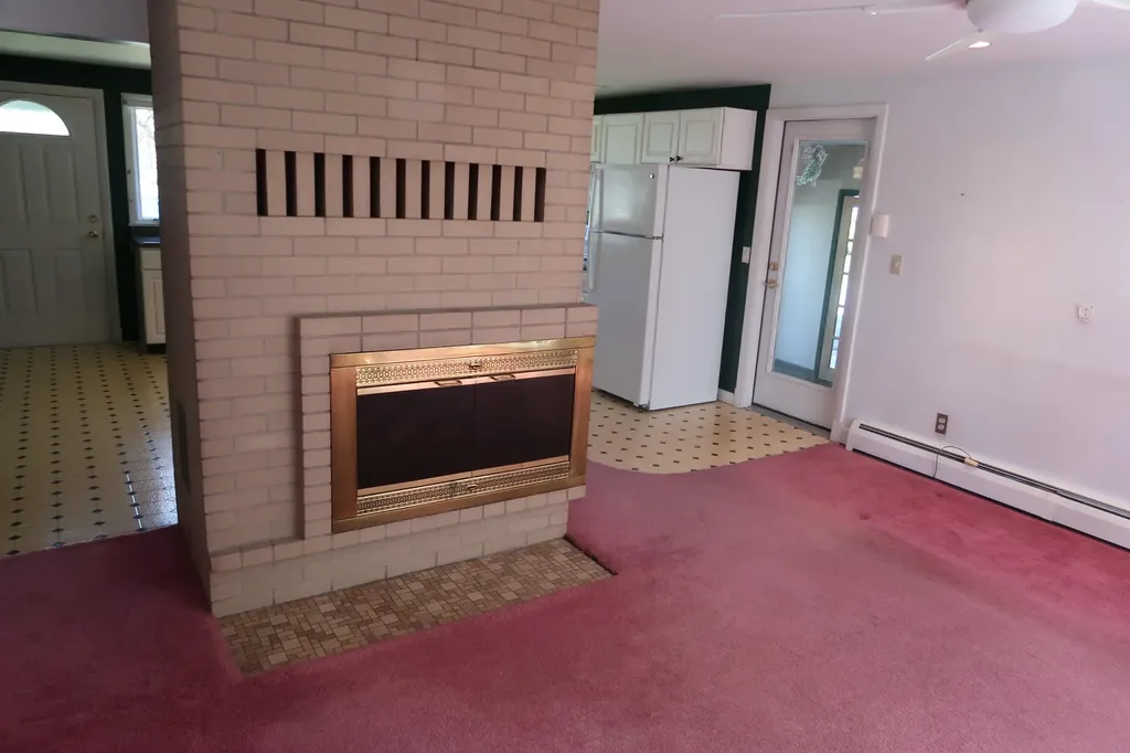 224 Eastern Avenue Augusta ME 04330