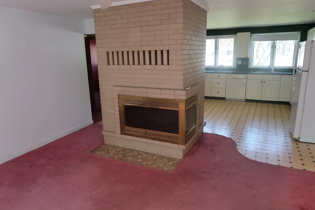 224 Eastern Avenue Augusta ME 04330