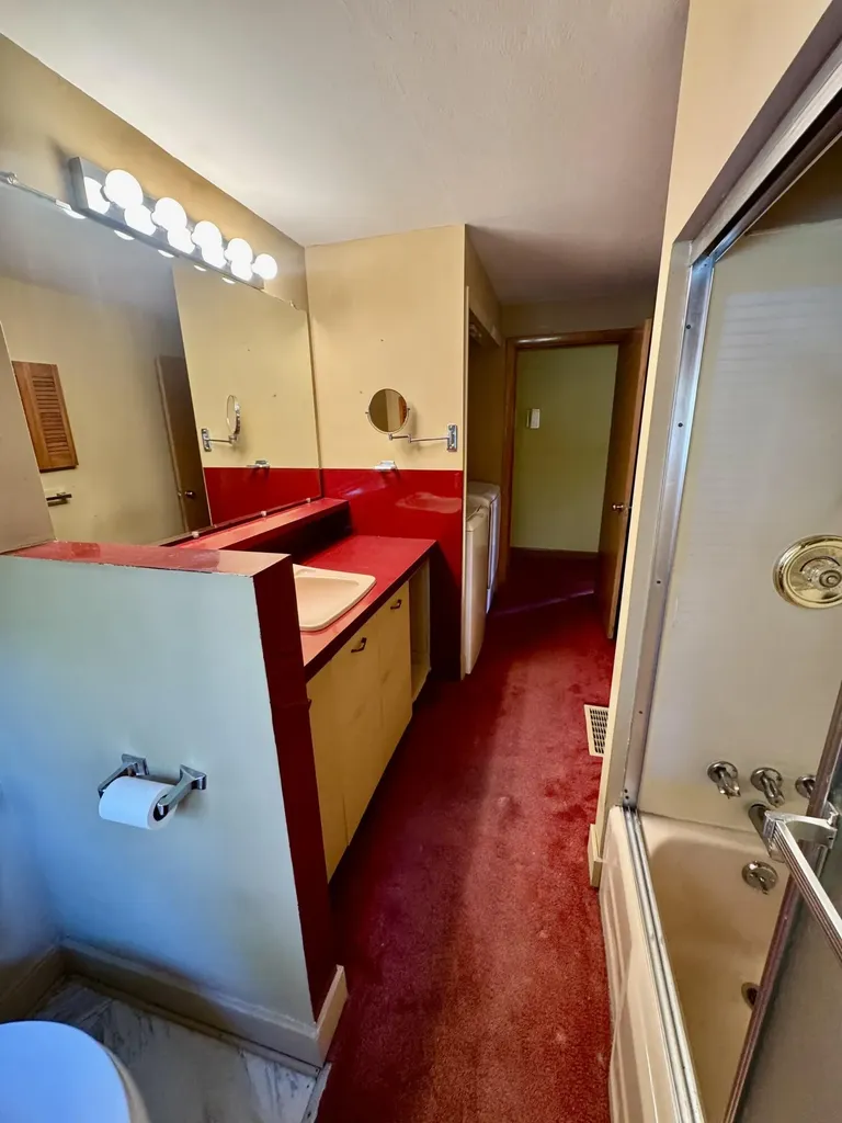 224 Eastern Avenue Augusta ME 04330