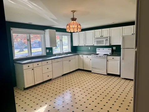 224 Eastern Avenue Augusta ME 04330